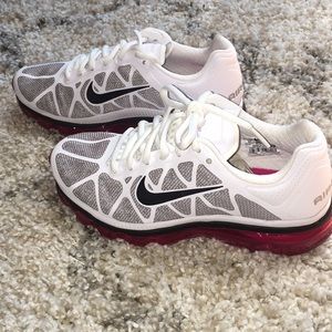 Brand new Air Max 2011